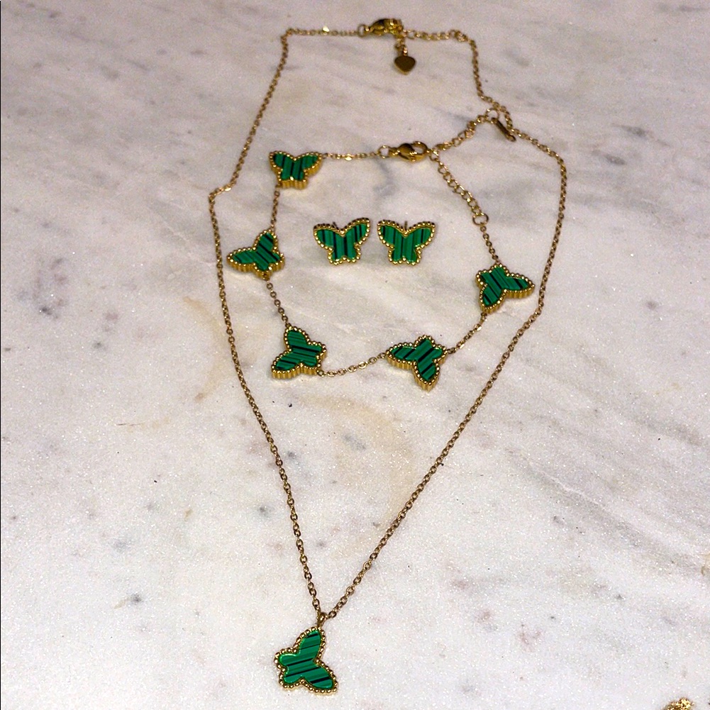 Kc Chic Free Spirit Green Butterfly Set